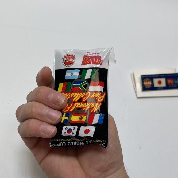 FIFA WORLD CUP 2002 Poland National Flag Pin McDonalds Coca Cola 1x2.5” - Picture 6 of 6